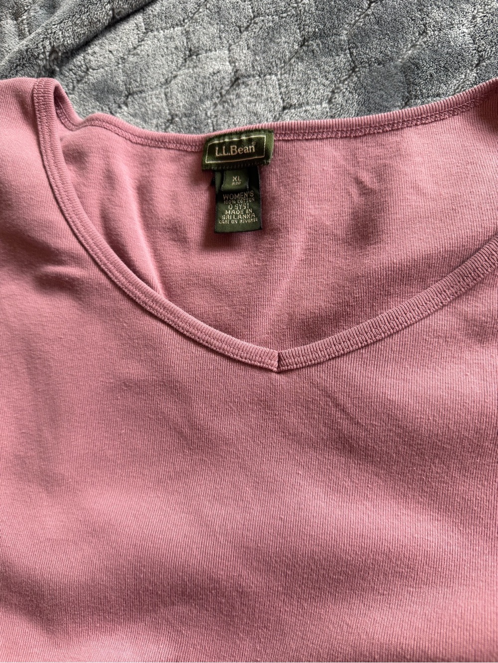 L.L. Bean Women's Dusty Rose V-Neck Short Sleeve Tee
